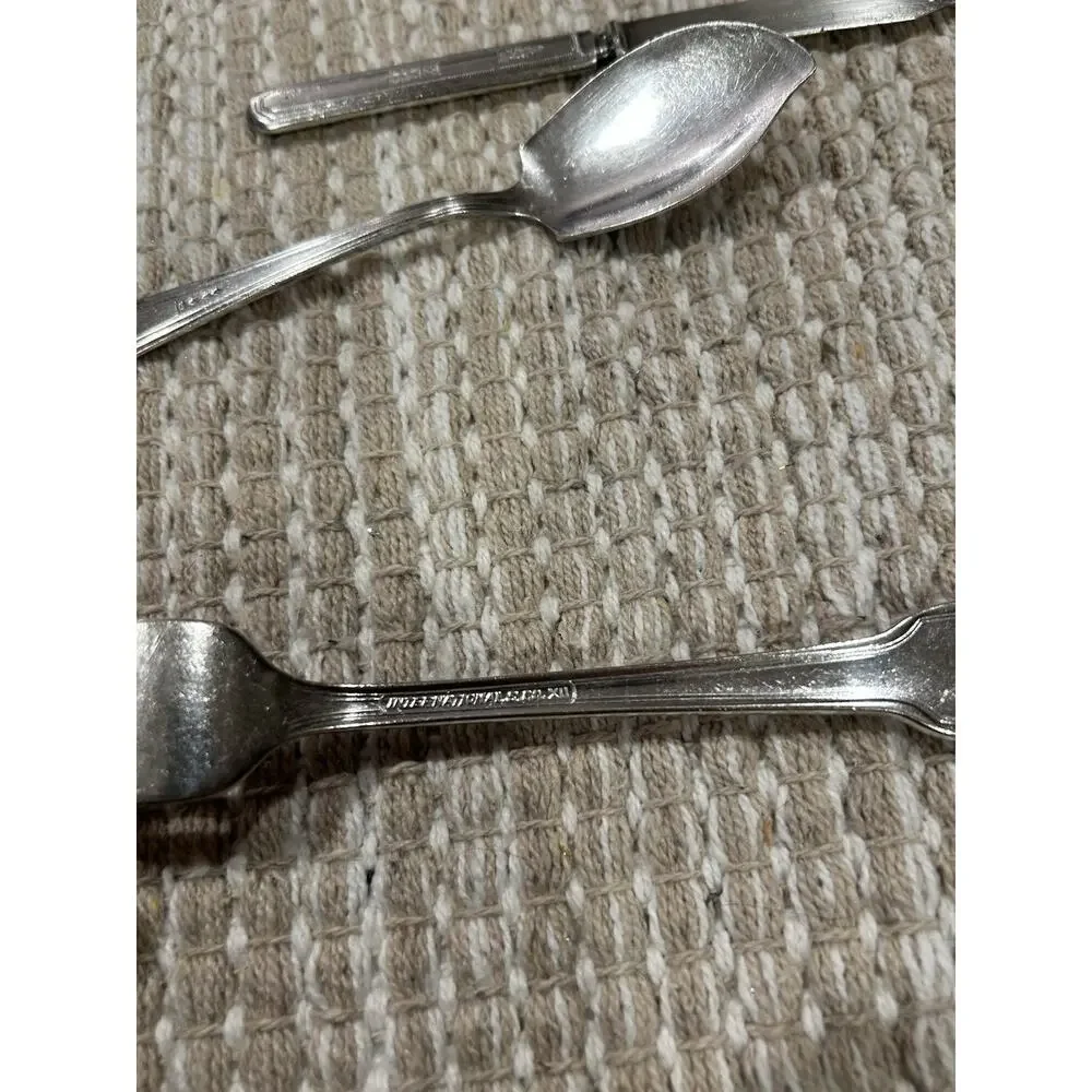 MIXED LOT Vtg Silver plated - JELLY SPOON Rogers FORK Internat BUTTER KNIFE B26